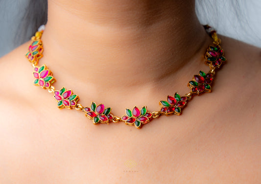 Lotus Kemp Choker