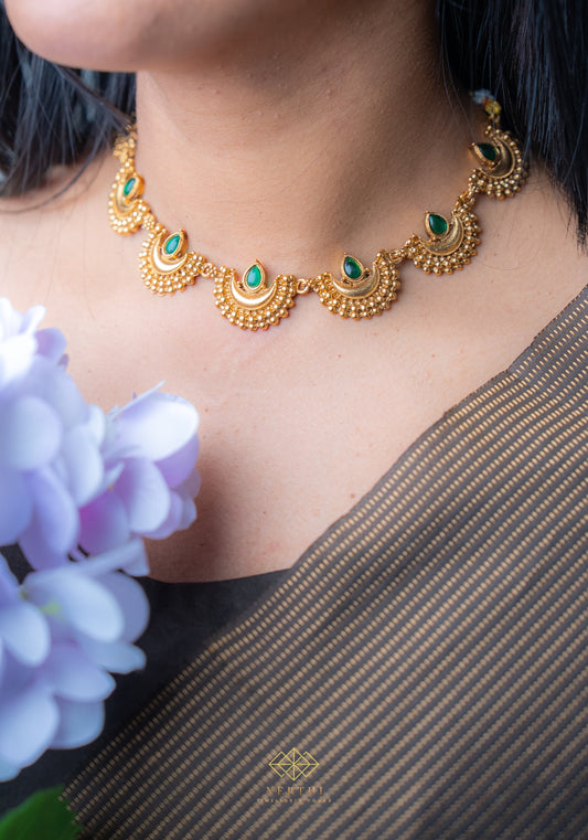 Chandra Green Choker