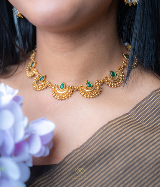 Chandra Green Choker
